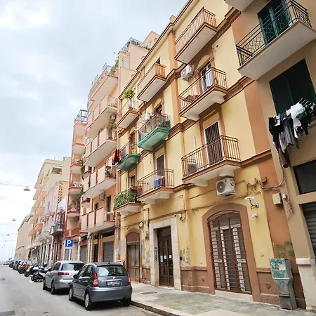 Vibo Sea View Appartement