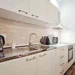 Apartman Vibo Sea View *