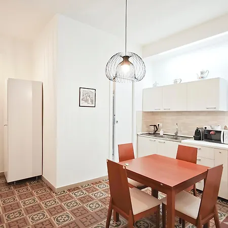 Vibo Sea View Διαμέρισμα *